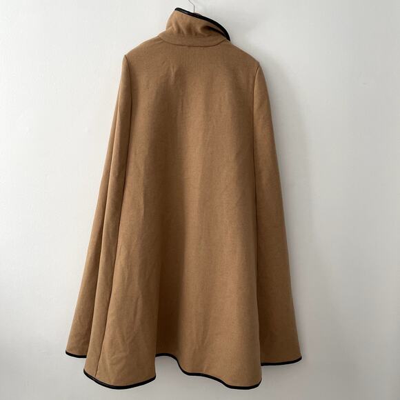 Soft Surroundings Camel Wool Blend Cape XL Plaid Interior Pockets Toggle Closure - Picture 2 of 15